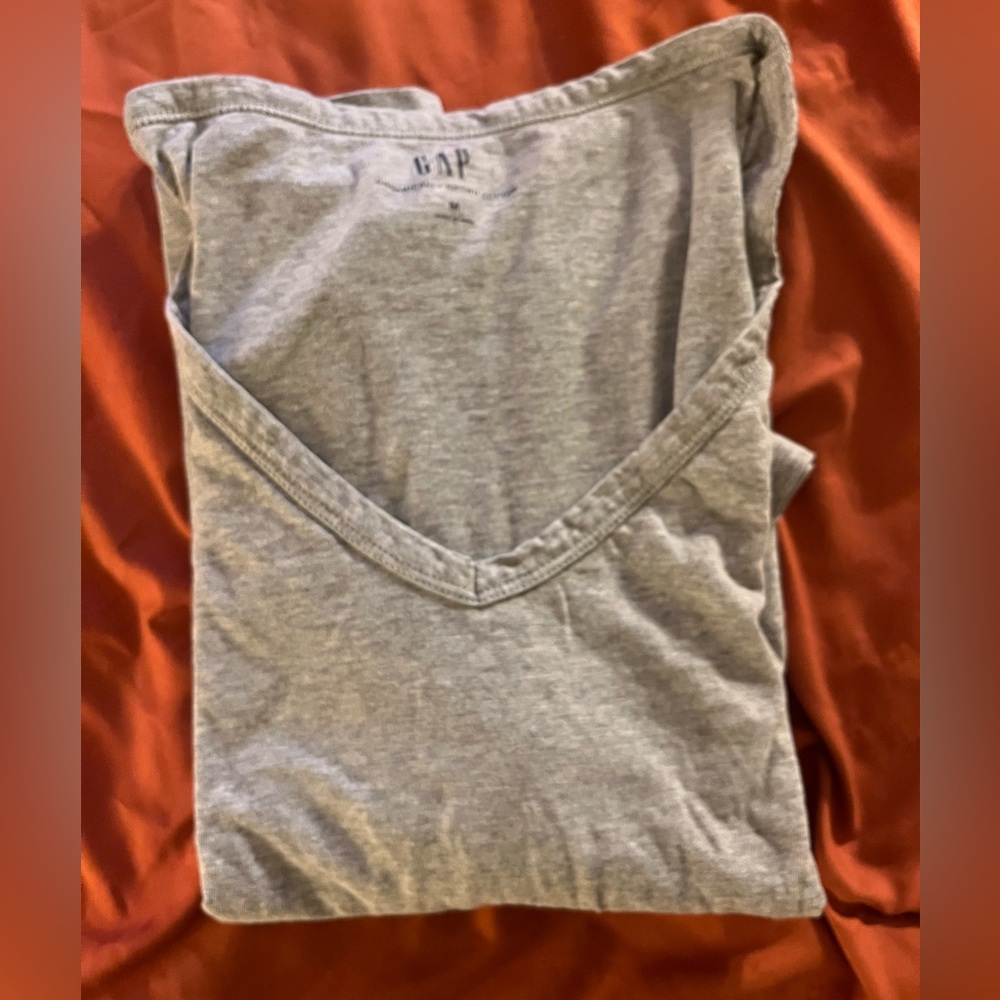 GAP Heather Gray Organic Cotton Tee